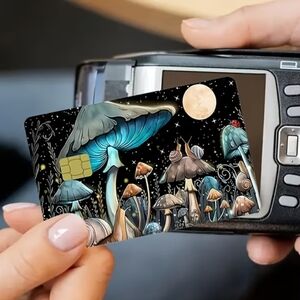 MAGIC MUSHROOM CREDIT CARD SKIN